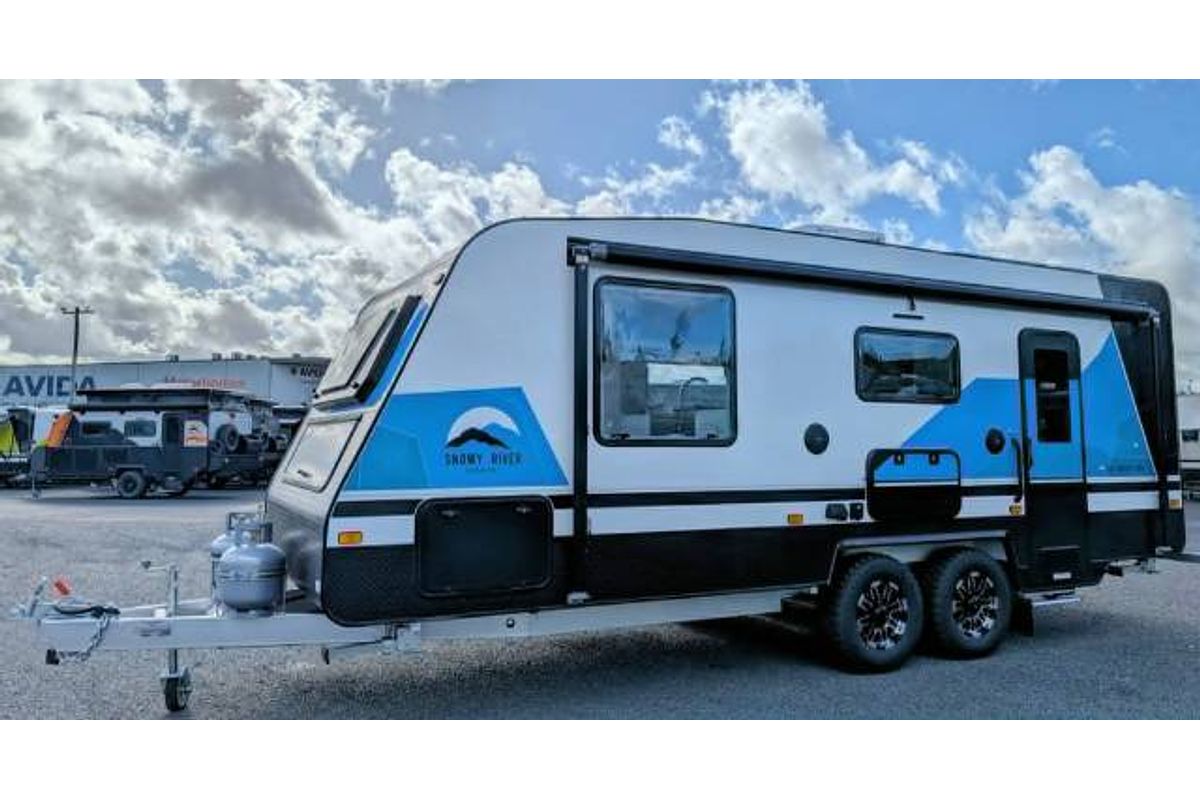 2026 Snowy River SRC CARAVAN CAFE SEATING