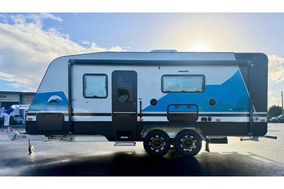 2026 Snowy River SRC CARAVAN CAFE SEATING