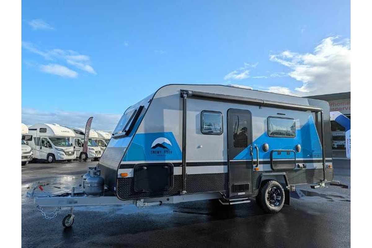 2026 Snowy River SRC CARAVAN CAFE SEATING