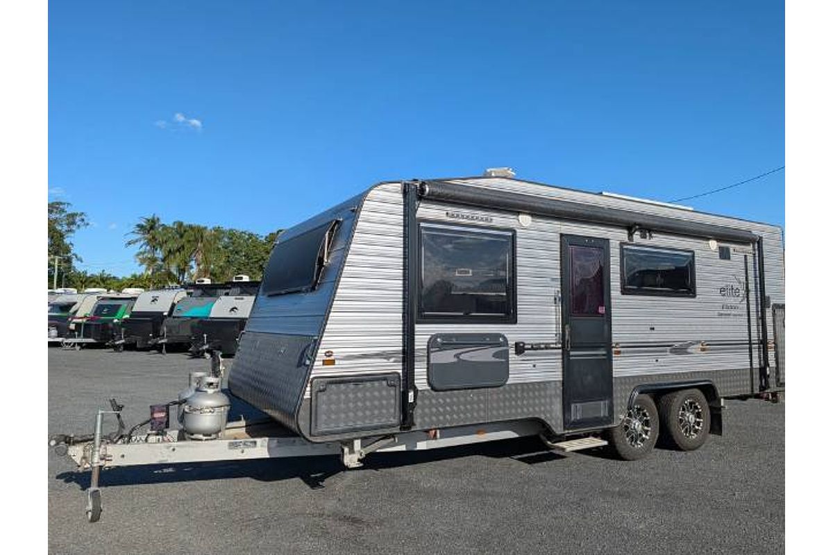 2014 Elite EILDON CARAVAN ISLAND BED