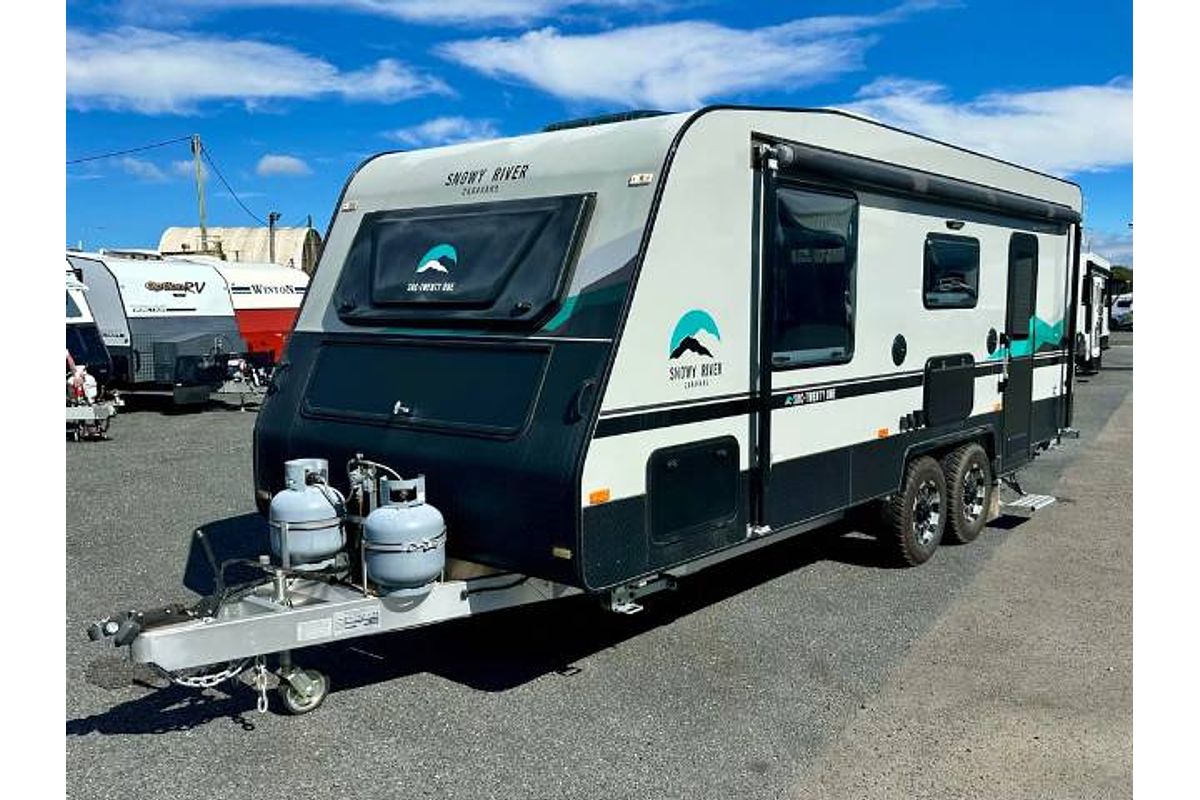 2024 Snowy River SRC CARAVAN CAFE SEATING