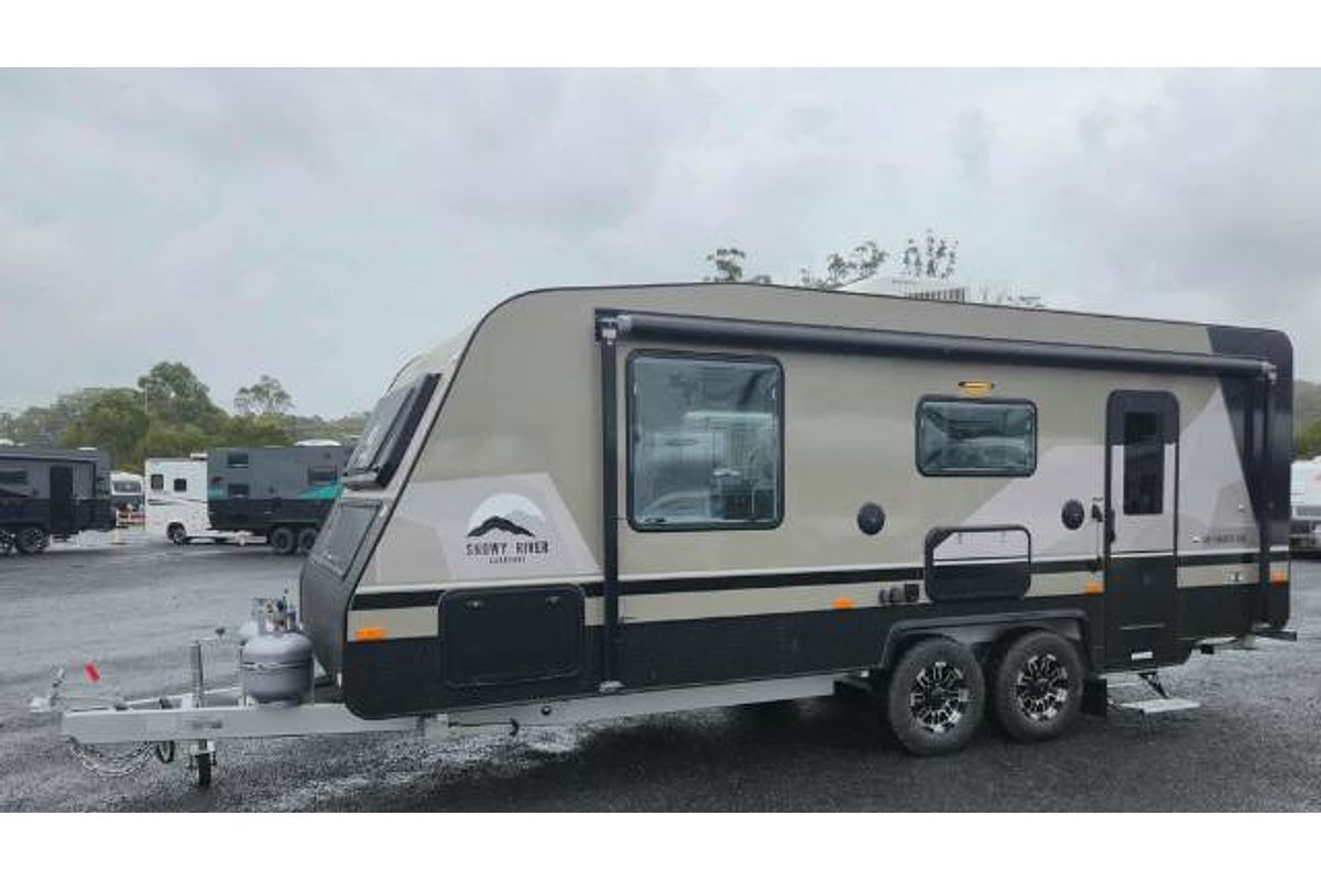 2026 Snowy River SRC CARAVAN CAFE SEATING