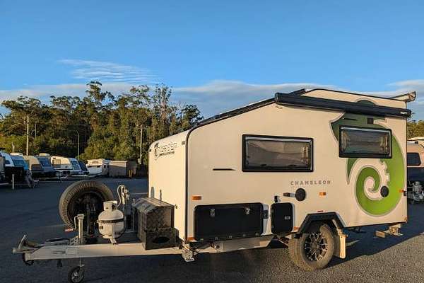 2023 Crusader CHAMELEON CARAVAN SINGLE BEDS