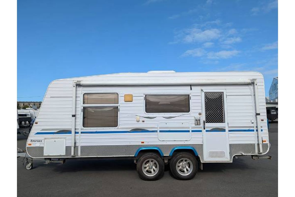 2010 Empire Luxor CARAVAN 19'6 FULL ENSUITE
