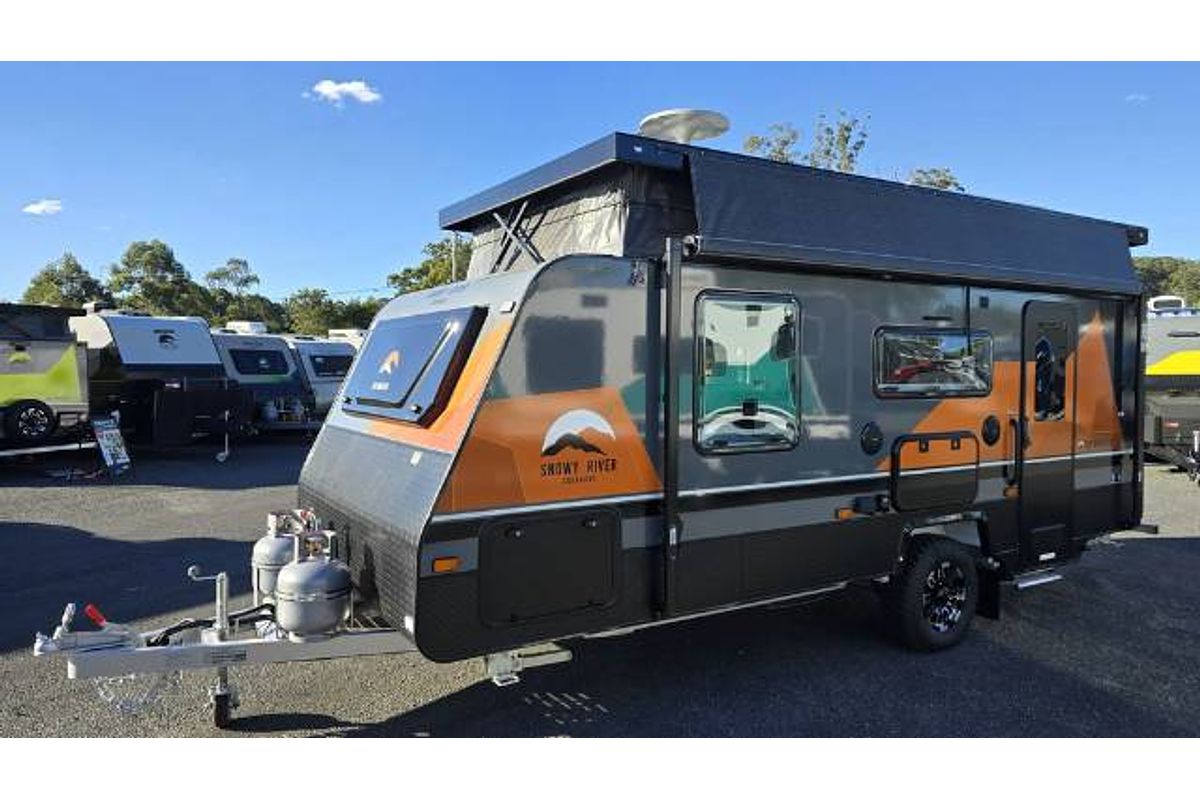 2026 Snowy River SRP POP TOP CAFE SEATING