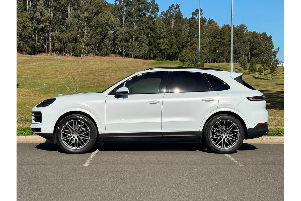 2025 Porsche Cayenne 9YB II