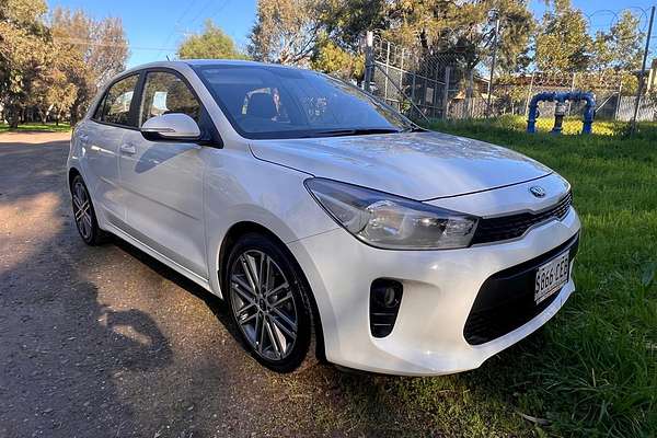 2020 Kia Rio Sport YB thumb-6