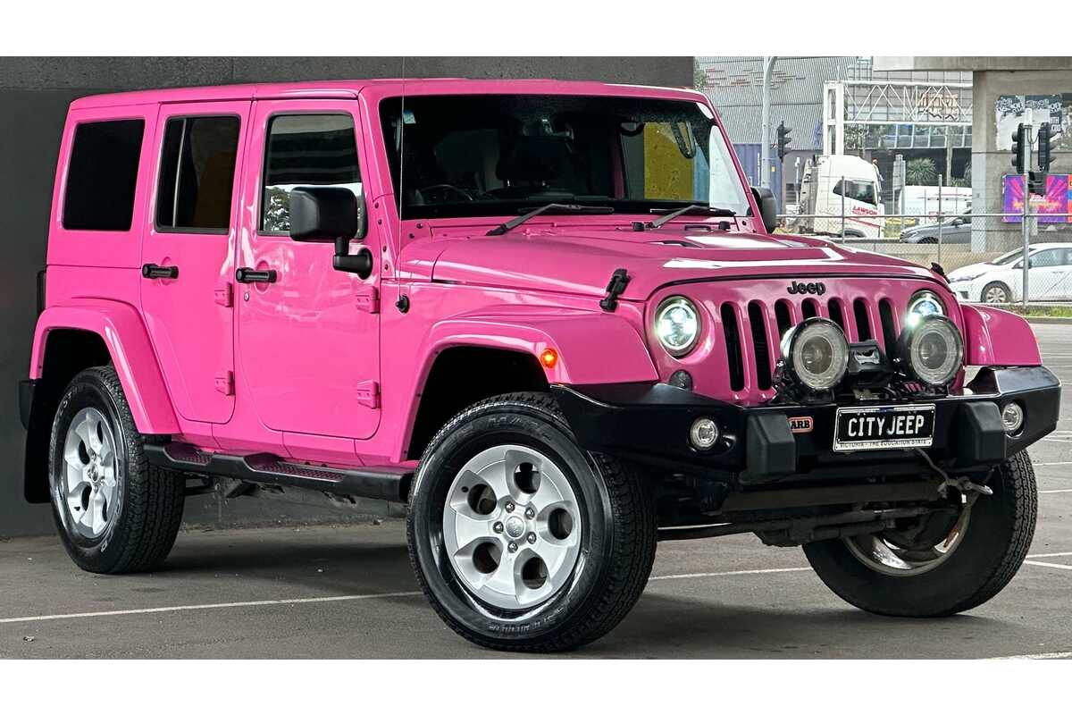 2014 Jeep Wrangler Unlimited Overland JK