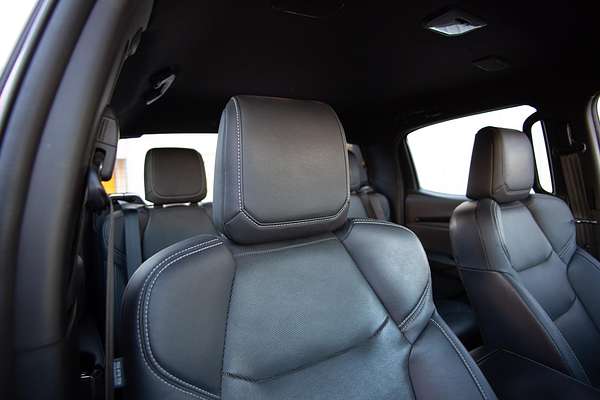 2020 Isuzu D-MAX X-TERRAIN 4X4 thumb-16