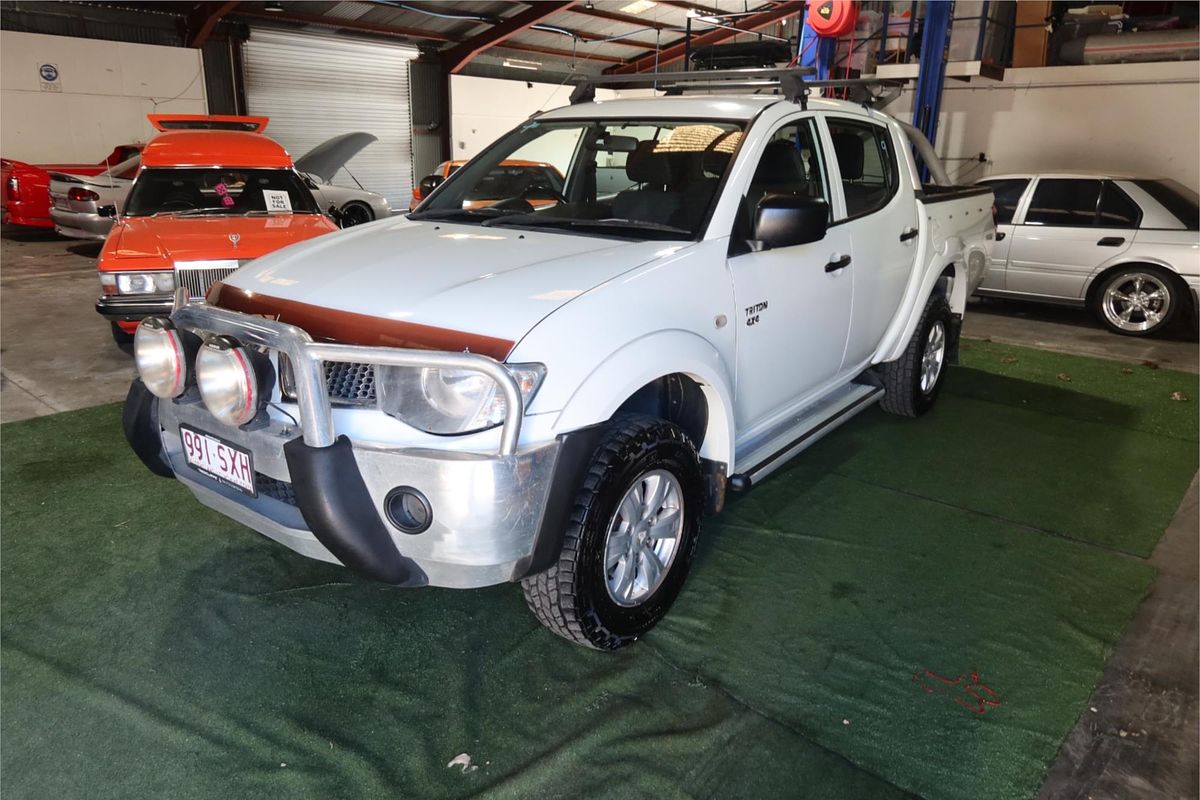 2012 Mitsubishi Triton GL-R MN 4X4
