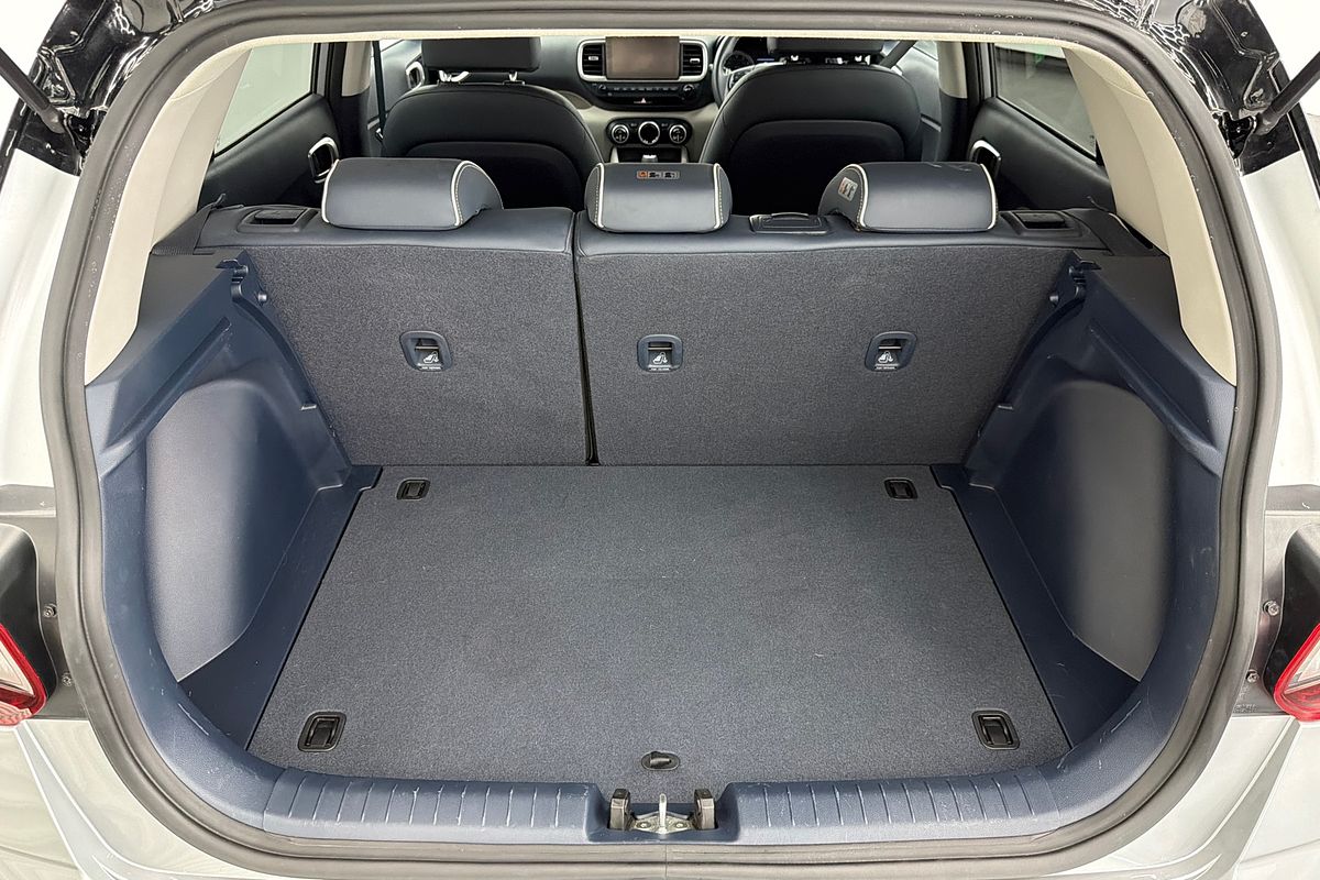 2020 Hyundai Venue Elite QX.2