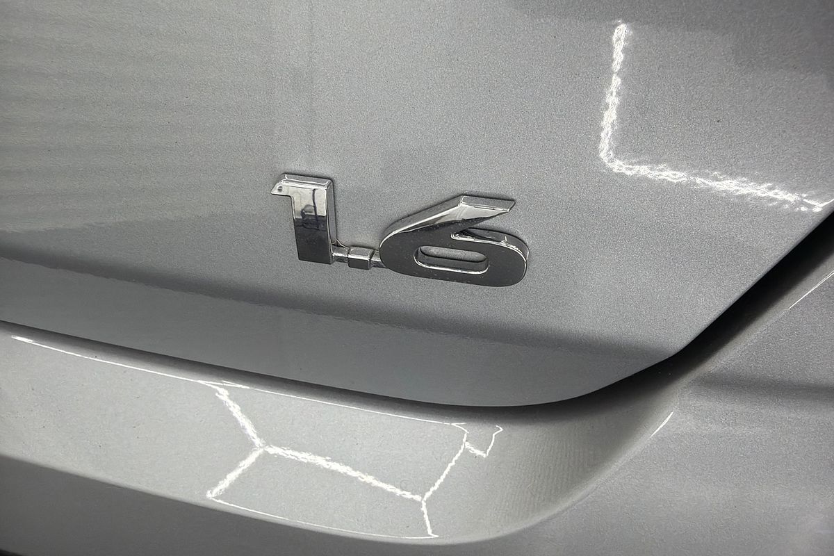 2020 Hyundai Venue Elite QX.2