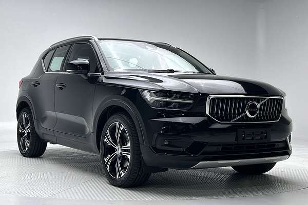 2021 Volvo XC40 T4 Inscription thumb-0