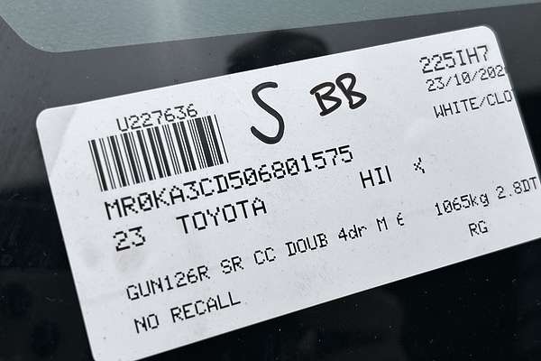 2023 Toyota Hilux SR GUN126R 4X4 thumb-22