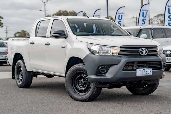 2015 Toyota Hilux Workmate GUN125R 4X4