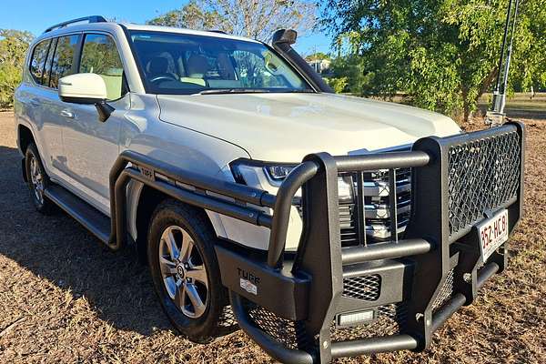 2023 Toyota Landcruiser VX FJA300R