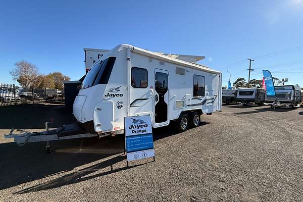 2016 Jayco SILVERLINE CARAVAN 21' (21.65