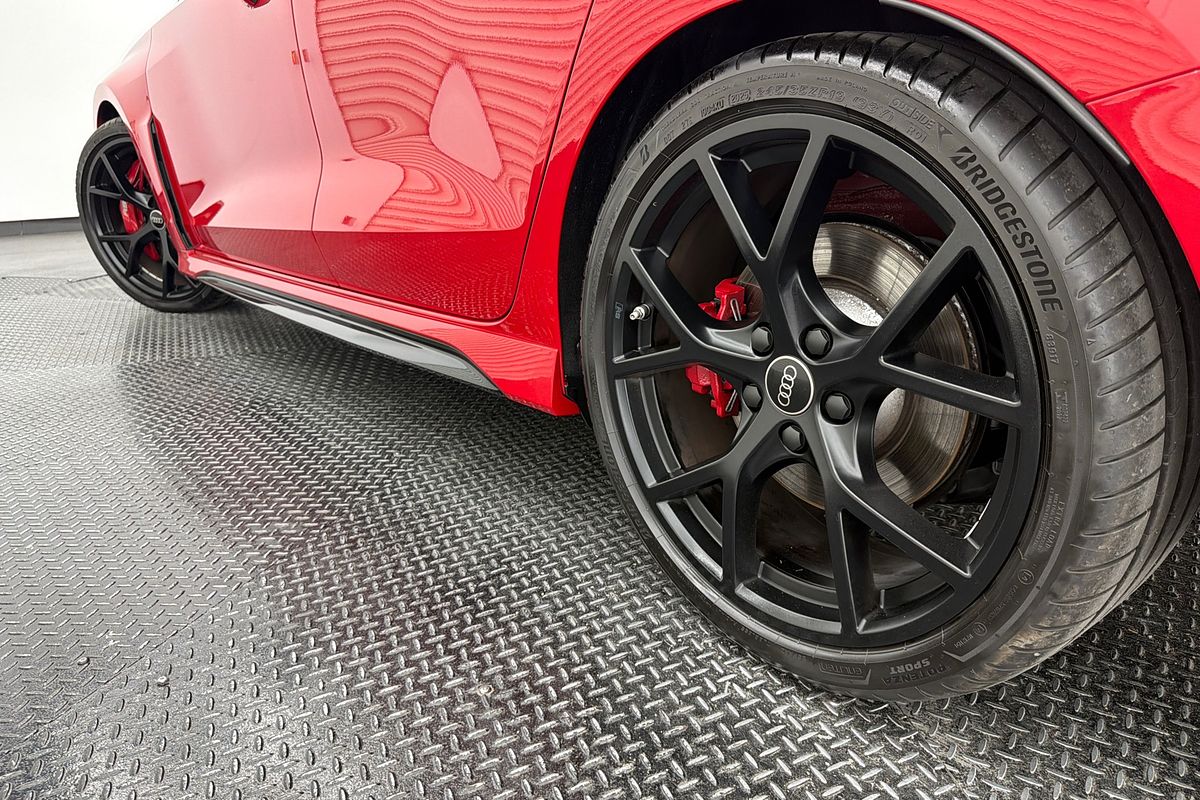 2025 Audi RS3 GY