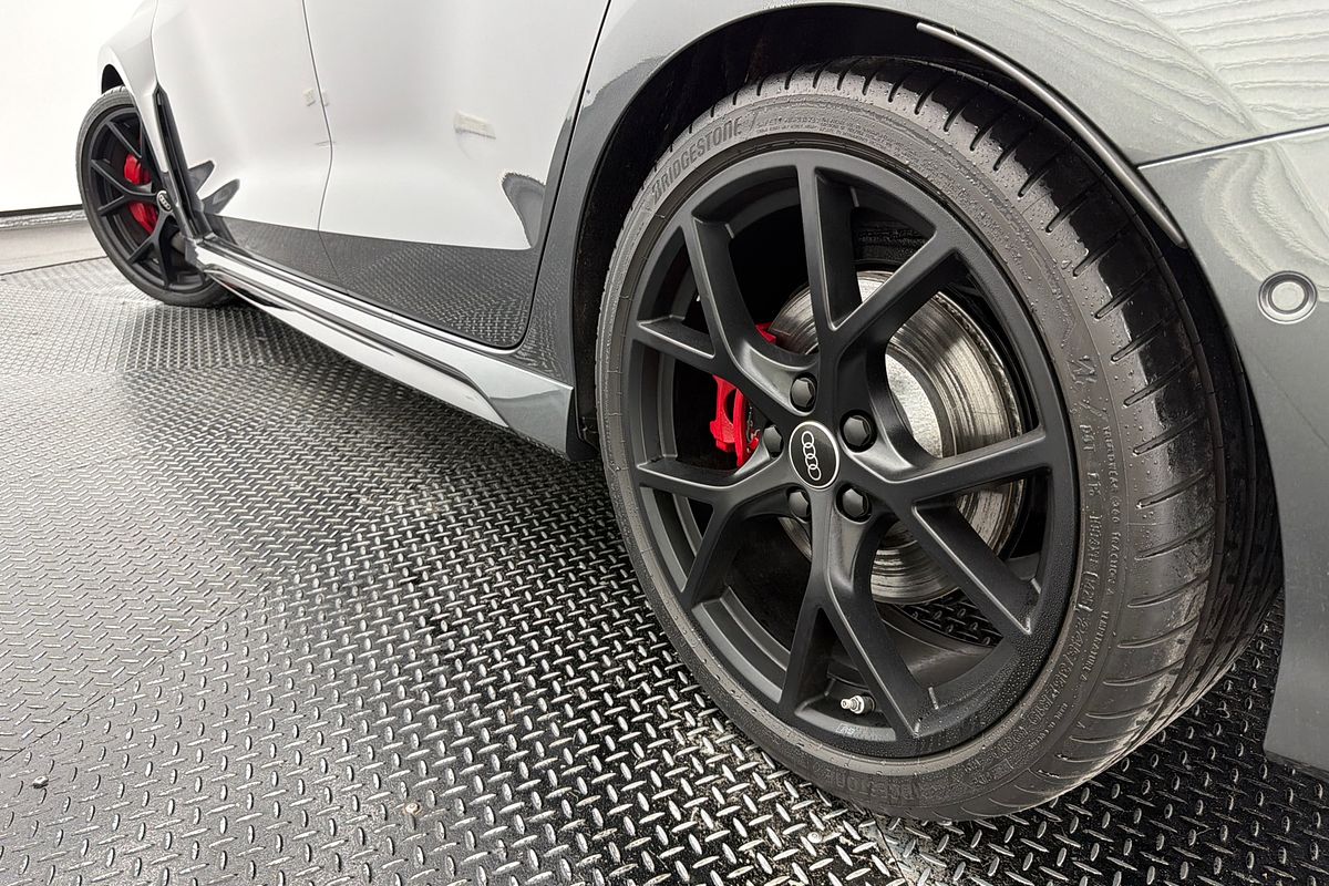 2025 Audi RS3 GY