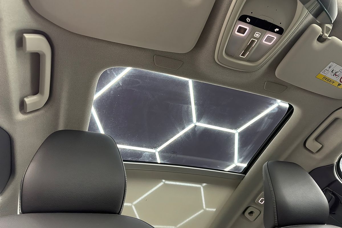 2022 Volvo XC40 Plus B4
