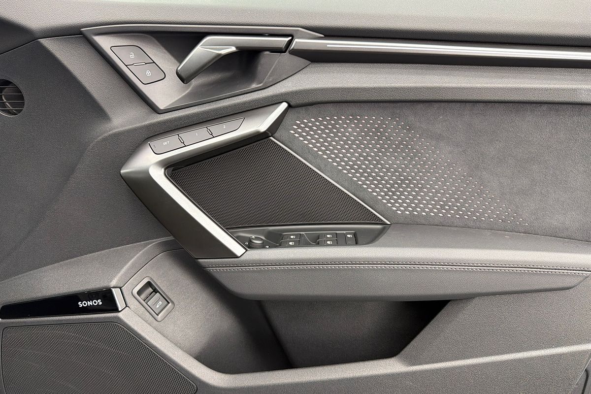 2025 Audi RS3 GY