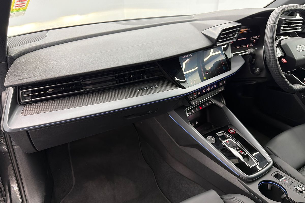 2025 Audi RS3 GY