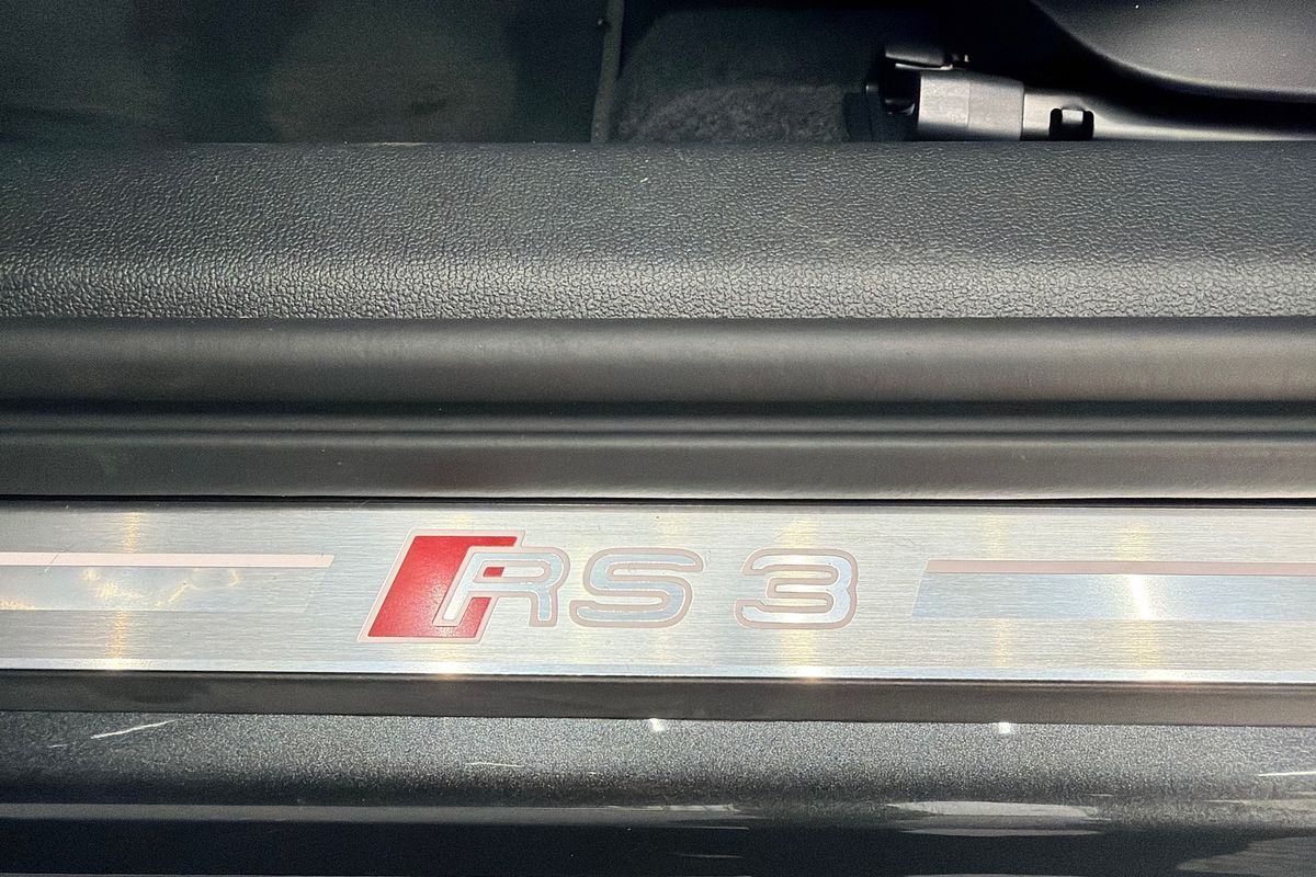 2025 Audi RS3 GY