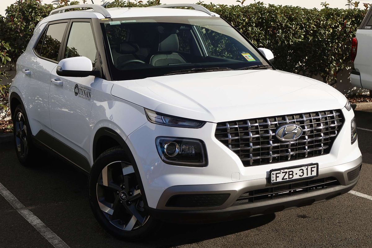 2025 Hyundai Venue Elite QX.V5