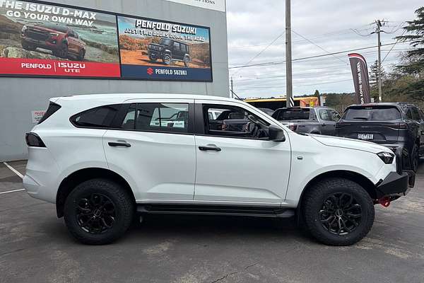 2026 Isuzu MU-X LS-M