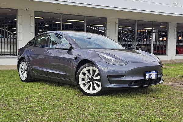 2023 Tesla Model 3 Rear-Wheel Drive