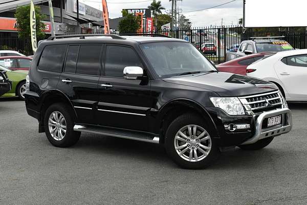 2017 Mitsubishi Pajero Exceed NX