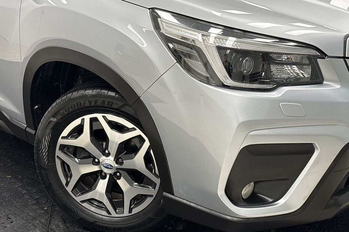 2021 Subaru Forester 2.5i S5