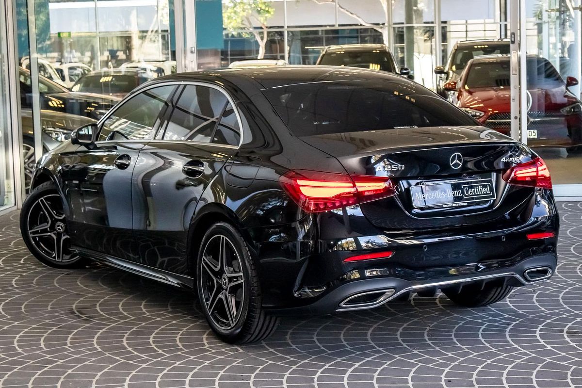 V177 805+055MY A250 SED DUAL 8 sp 2.0T/10kW