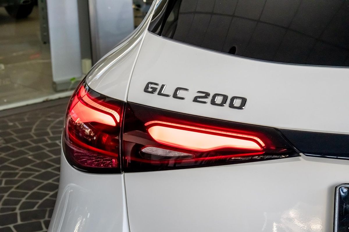 X254 806+056MY GLC200 WAG 9G 9 sp 2.0T/17kW