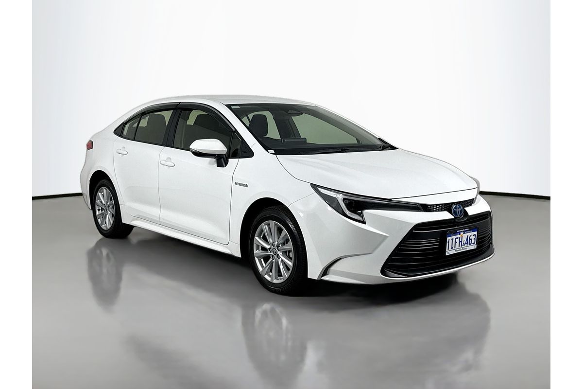 2024 Toyota Corolla Sedan 1.8L Hyb CVT Ascent Sport
