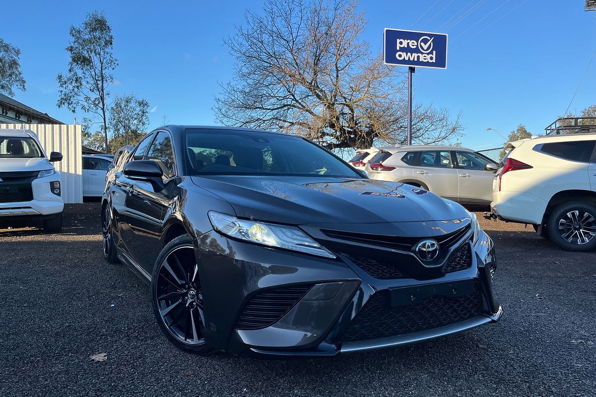 2018 Toyota Camry SX GSV70R