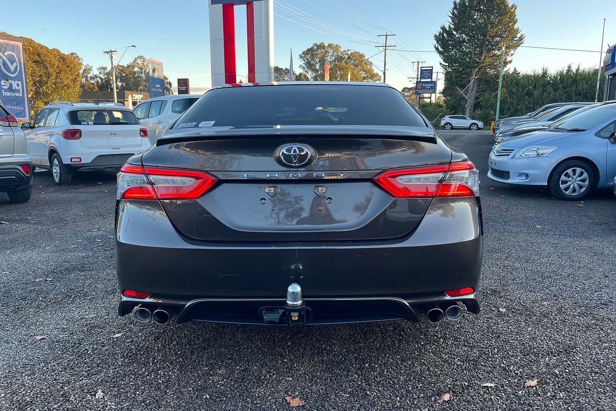 2018 Toyota Camry SX GSV70R