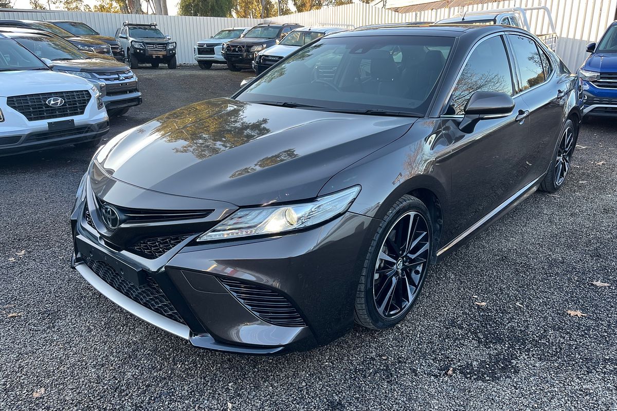 2018 Toyota Camry SX GSV70R