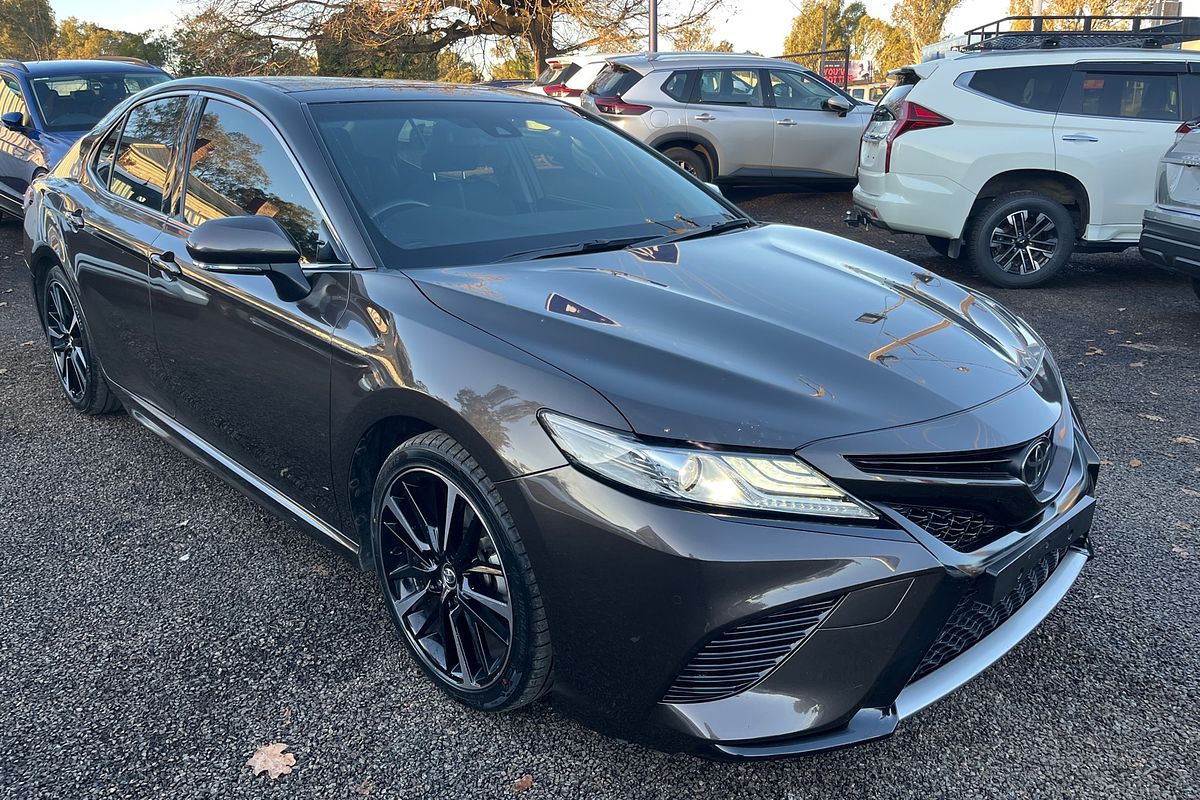 2018 Toyota Camry SX GSV70R