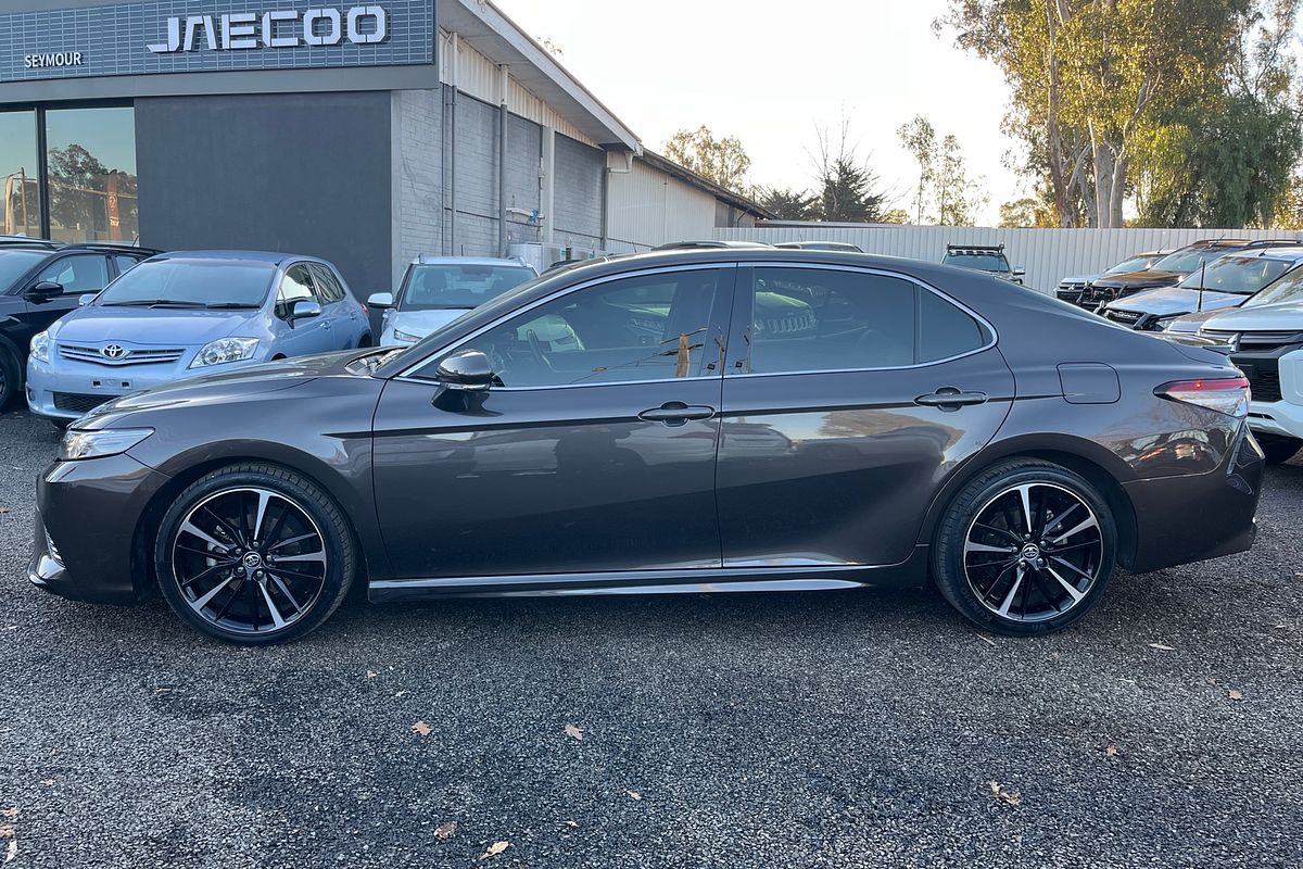 2018 Toyota Camry SX GSV70R