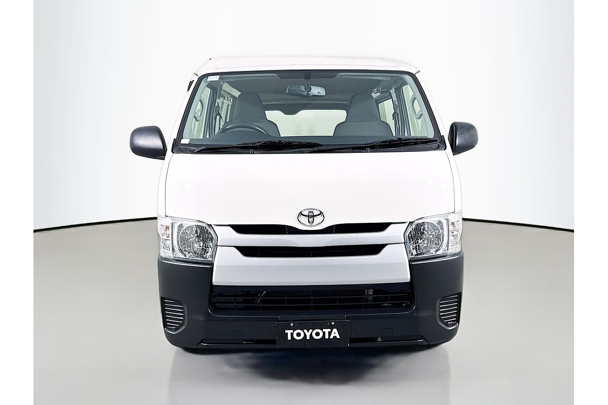 2018 Toyota Hiace TRH201R LWB