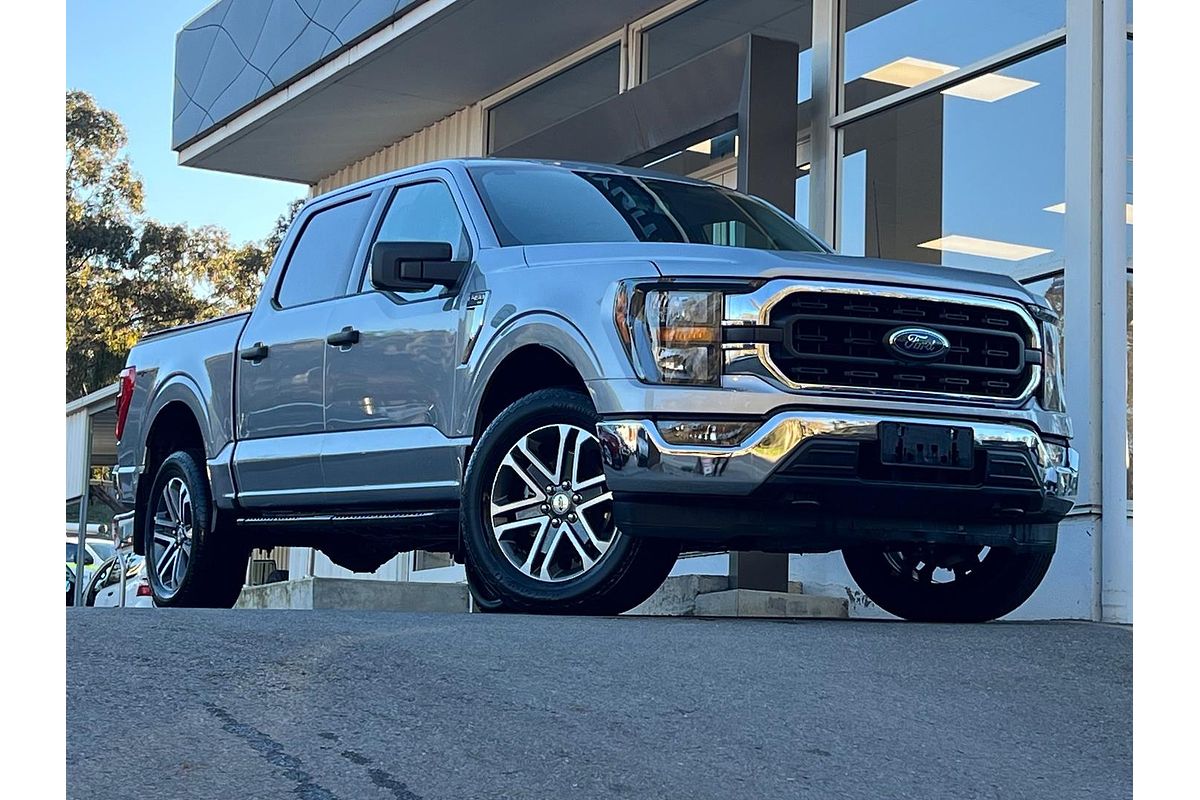 2023 Ford F-150 XLT 4X4 LWB