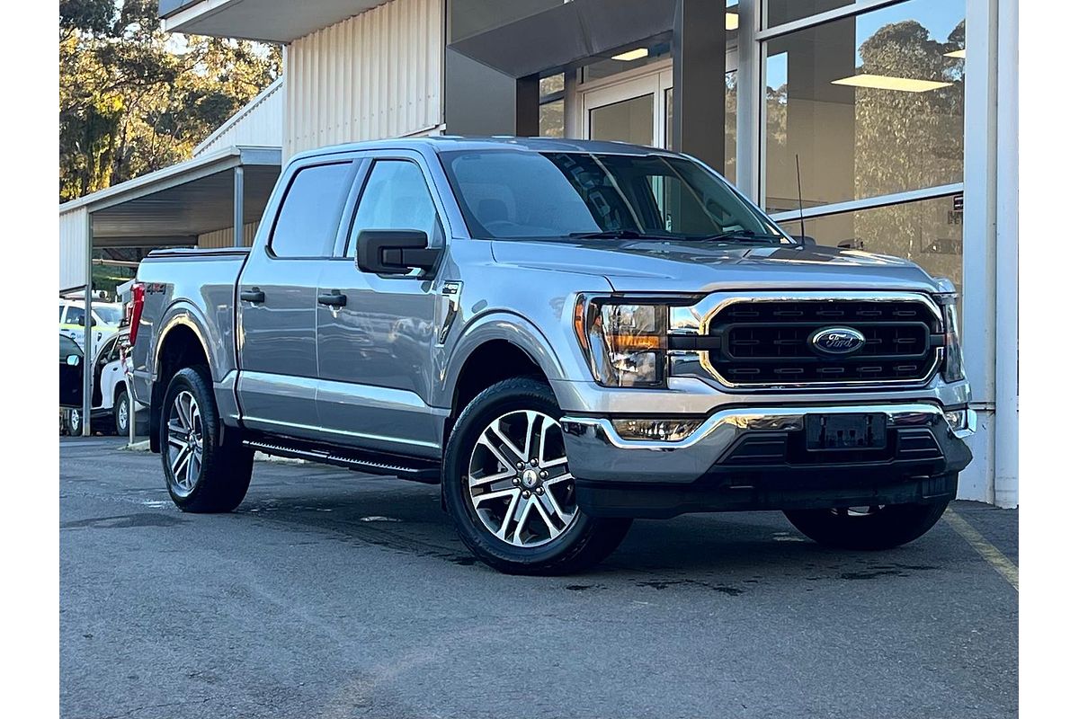 2023 Ford F-150 XLT 4X4 LWB