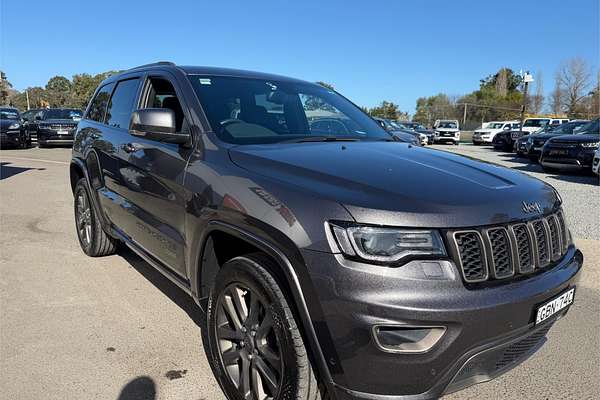2016 Jeep Grand Cherokee 75th Anniversary WK