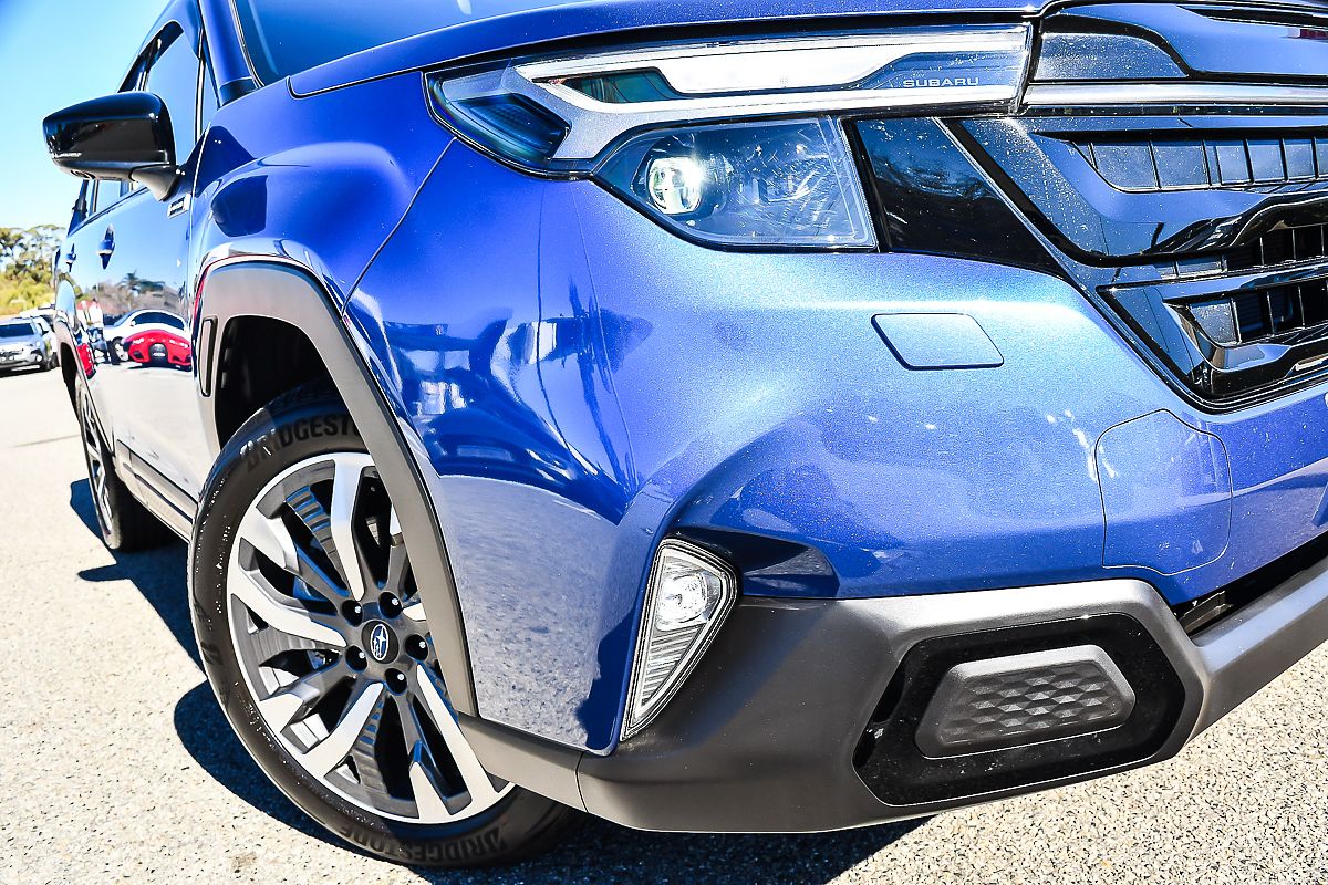 2025 Subaru Forester Hybrid Touring S6