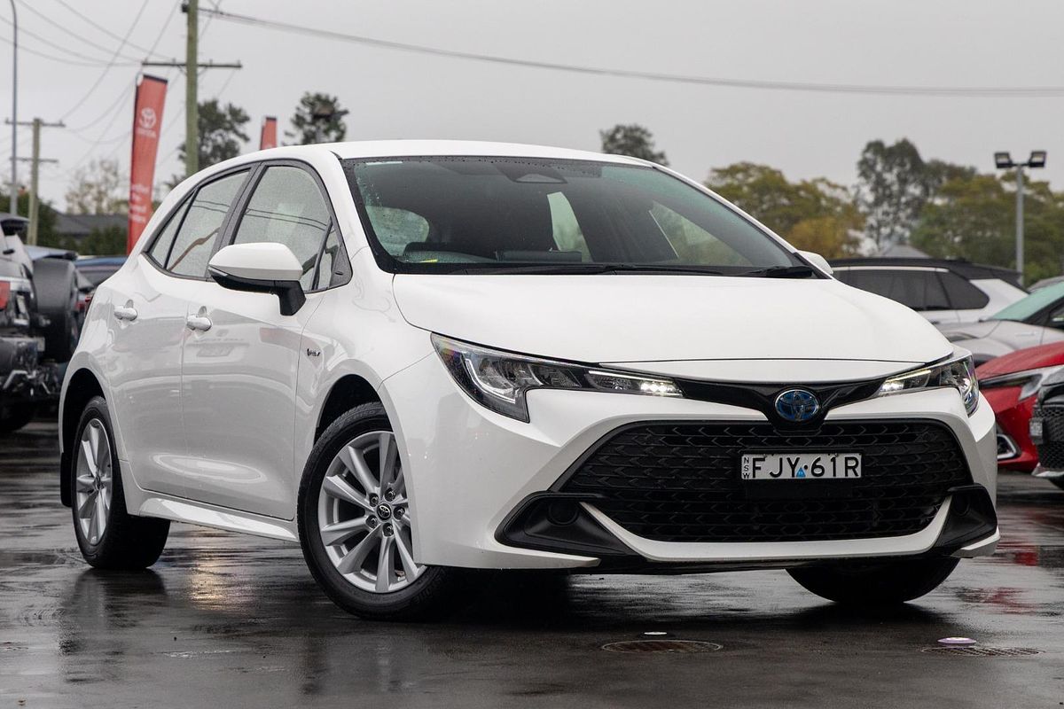 2024 Toyota Corolla Ascent Sport Hybrid ZWE219R