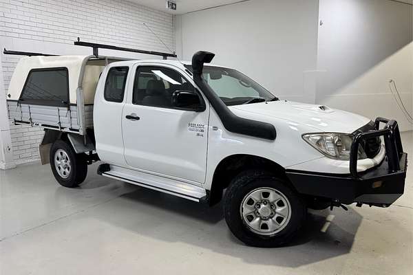 2010 Toyota Hilux SR KUN26R 4X4