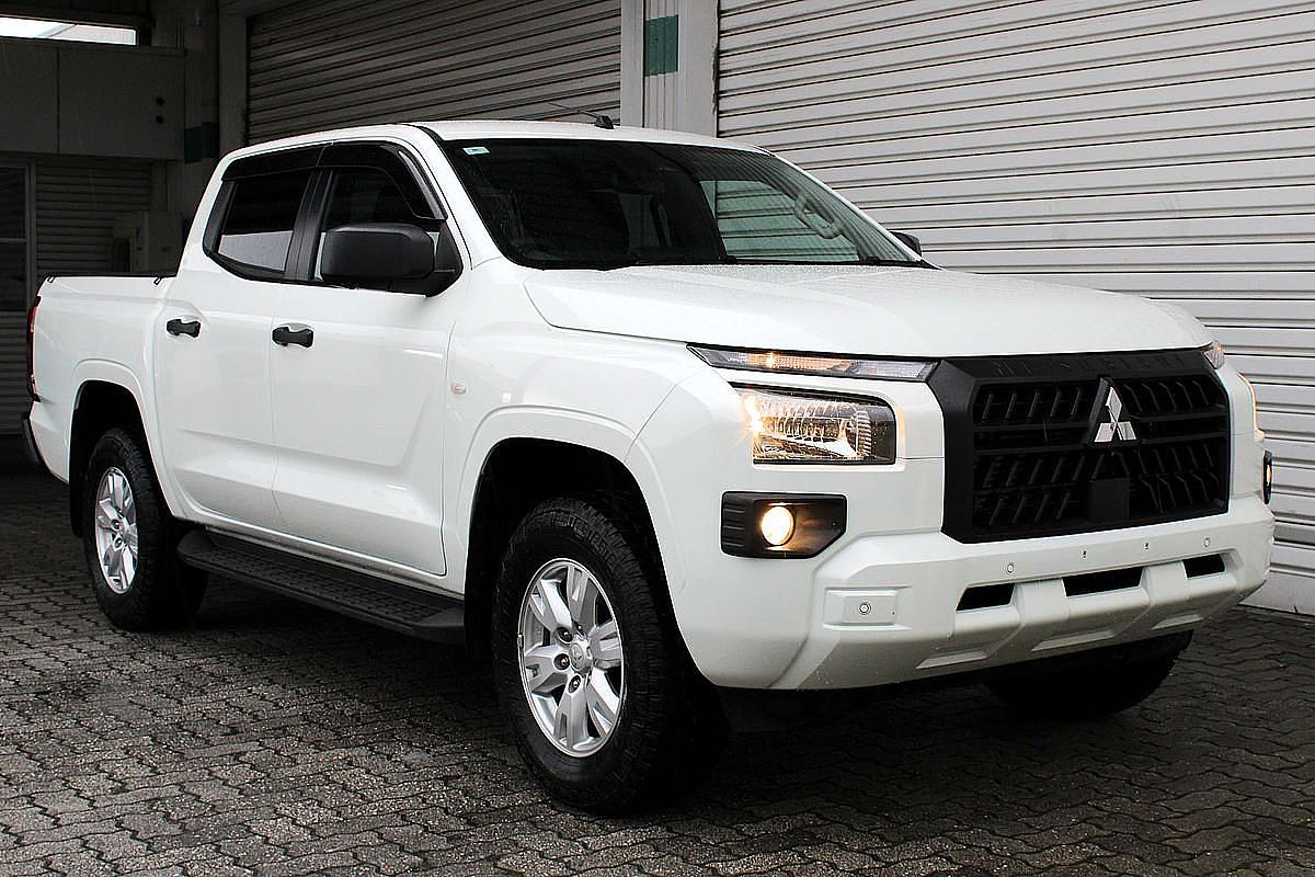 2024 Mitsubishi Triton GLX+ MV 4X4