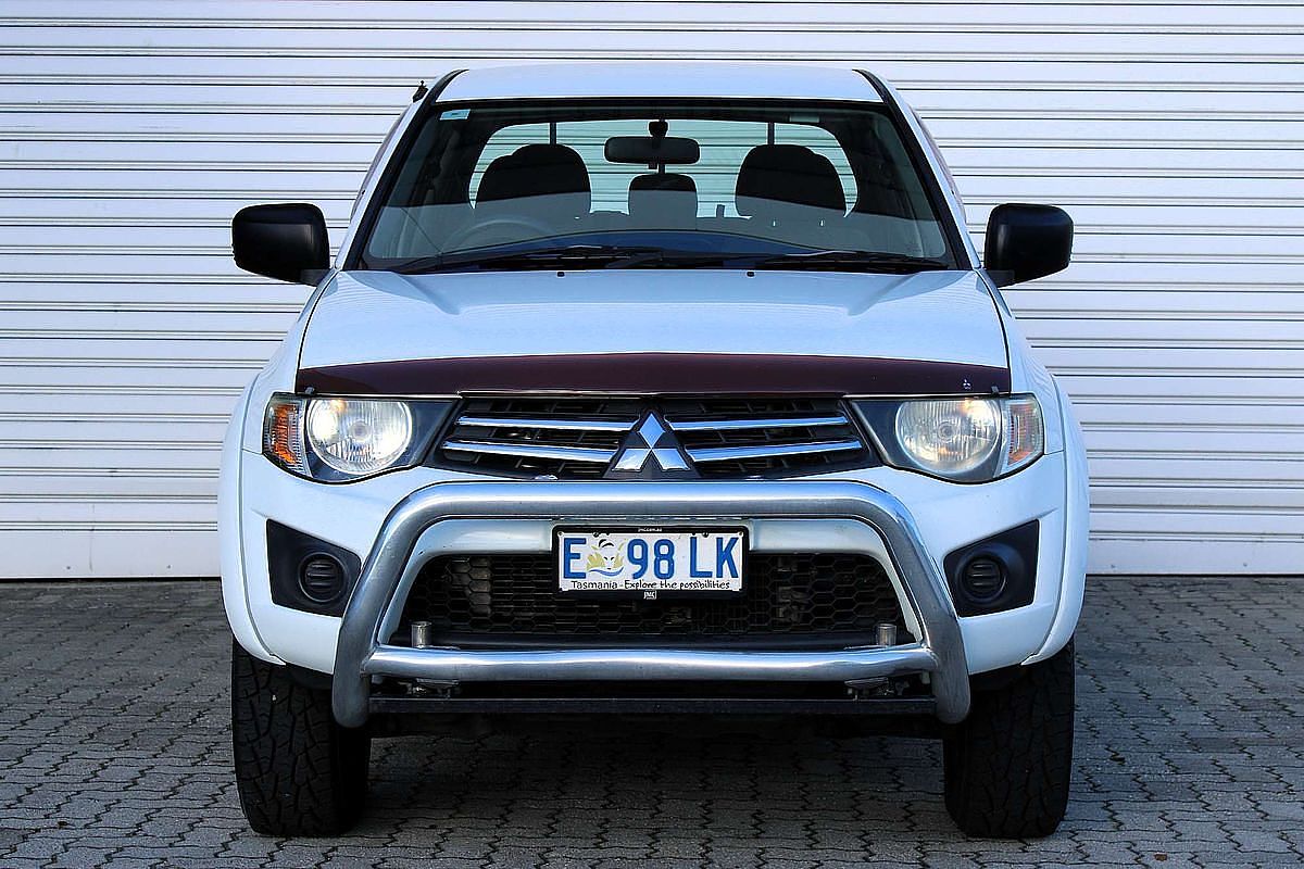 2015 Mitsubishi Triton GLX MN 4X4