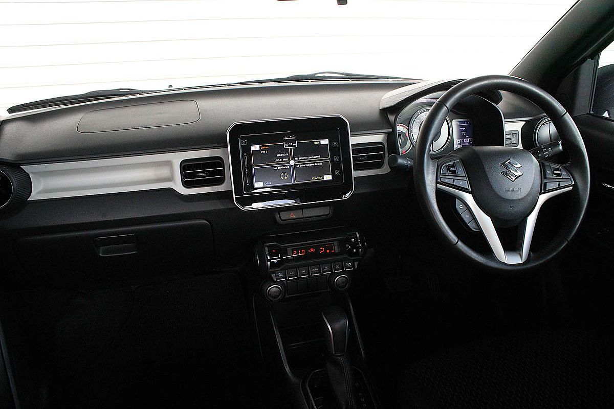 2023 Suzuki Ignis GLX MF Series II